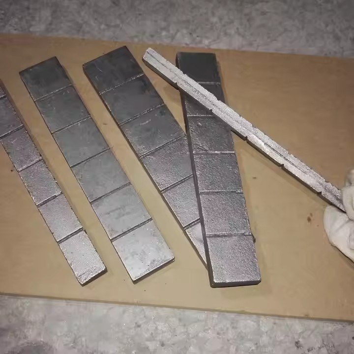 custom chocky wear bars block