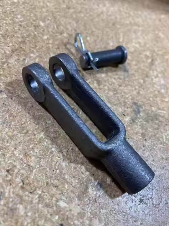 Universal joint fork