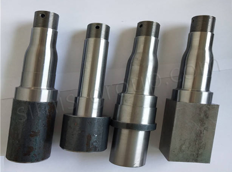 Custom Axle Spindle Manufacturer
