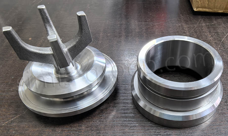 Closed die hot forging alloy steel oil valve parts