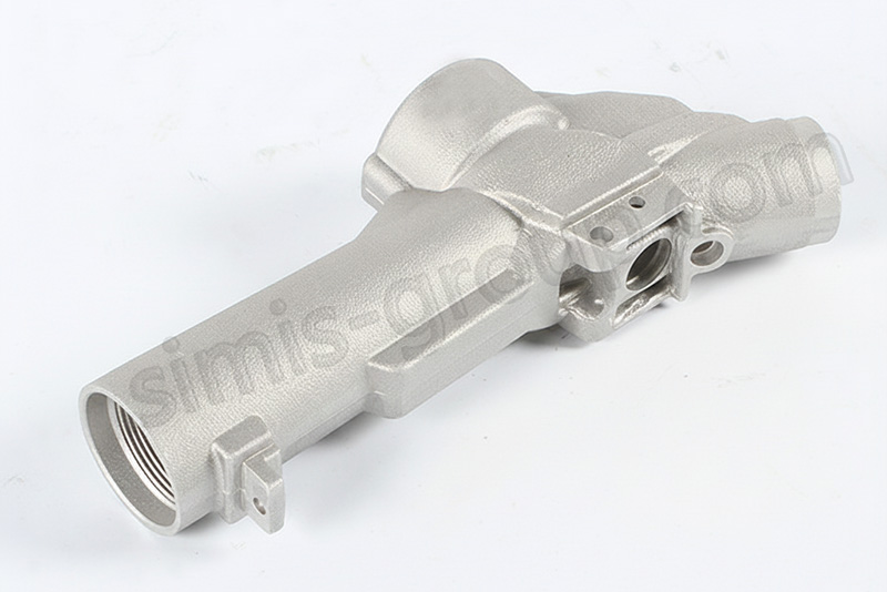 Gravity casting mining fuel nozzles