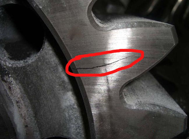 cracks appeared in the forging