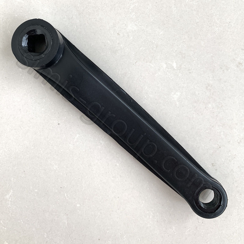 Fabricante de bielas y brazos de biela a medida para aplicaciones OEM.