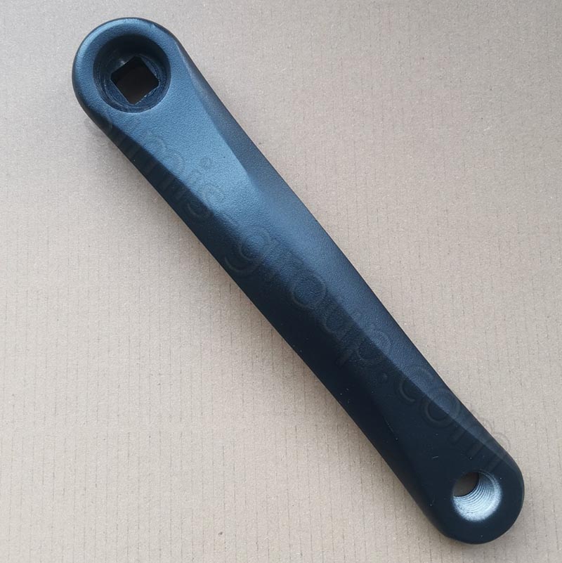 Fabricante de bielas y brazos de biela a medida para aplicaciones OEM.