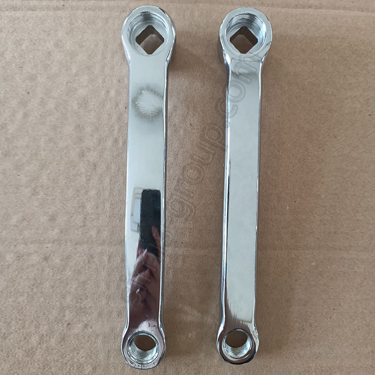 Fabricante de bielas y brazos de biela a medida para aplicaciones OEM.